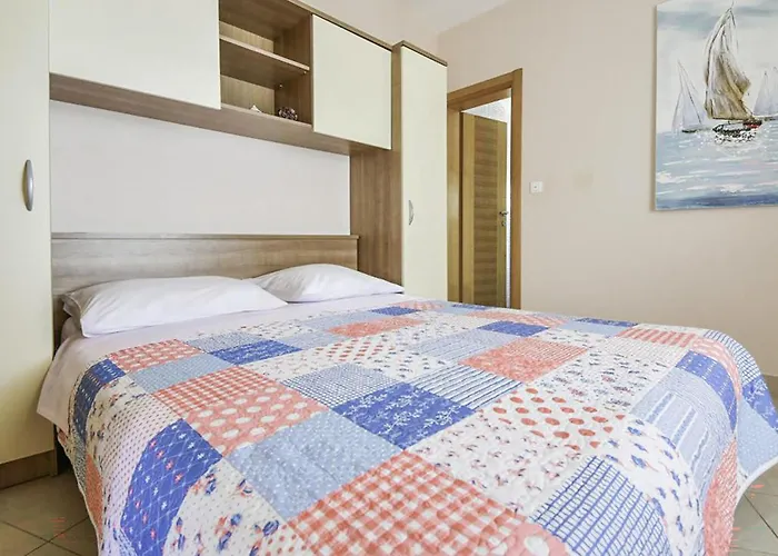Apartmán In With House Sea View Maslenica